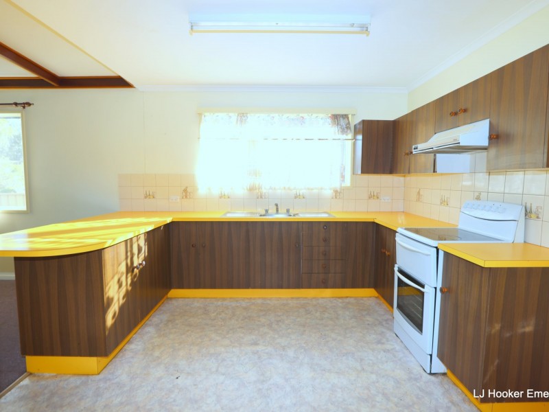 116 Opal Street, Emerald QLD 4720