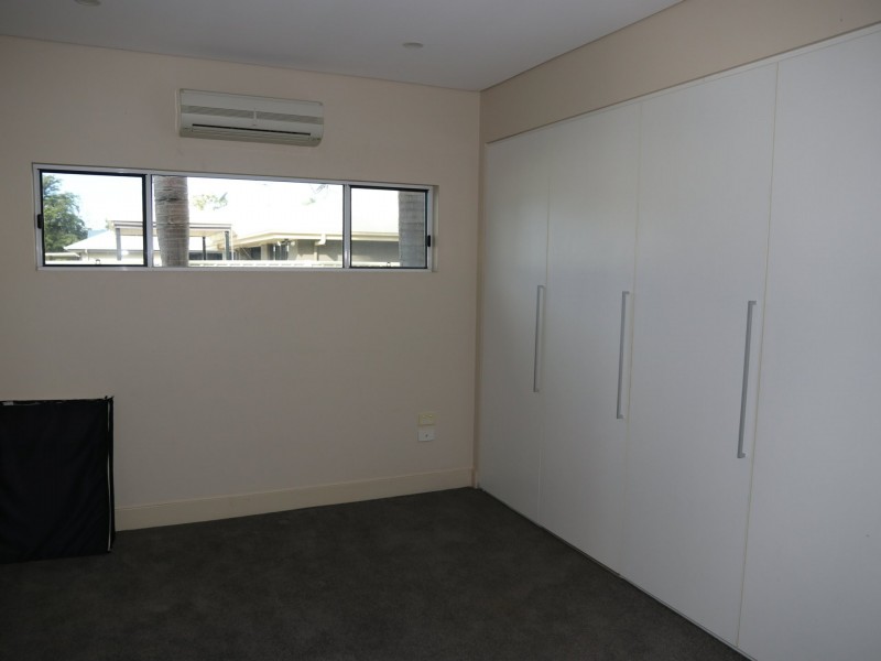 12 Carrington Place, Emerald QLD 4720
