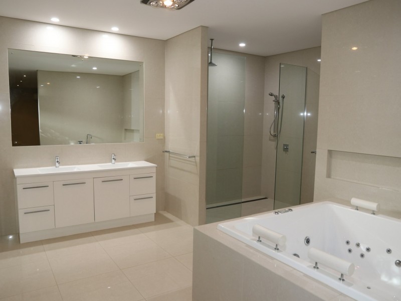 12 Carrington Place, Emerald QLD 4720