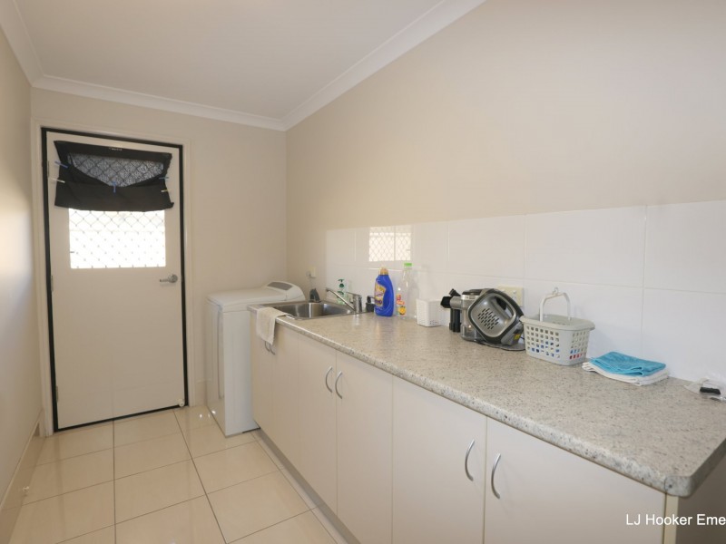 15 Kassidy Drive, Emerald QLD 4720