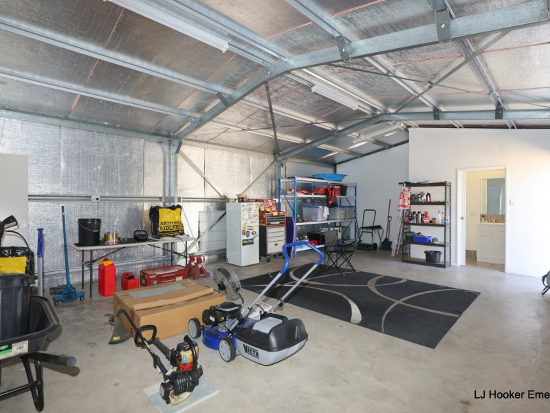 15 Kassidy Drive, Emerald QLD 4720