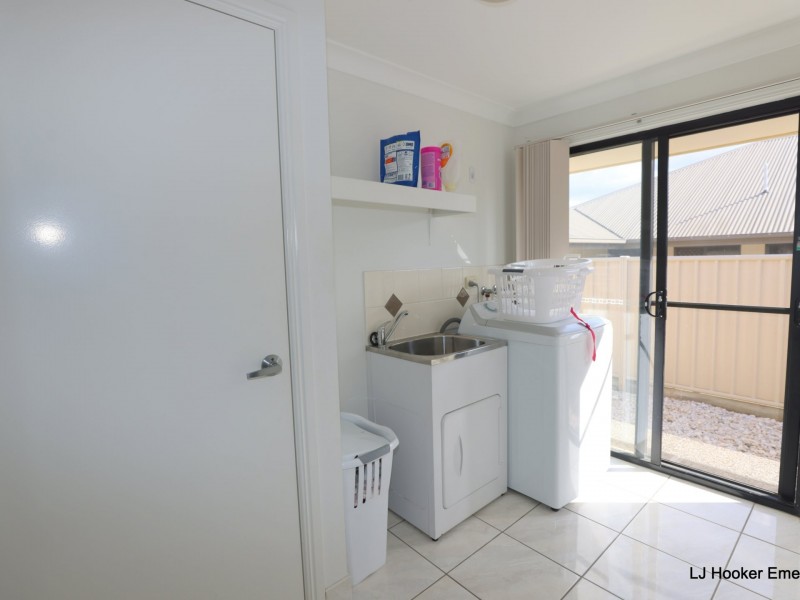 15 Coldstream Street, Emerald QLD 4720