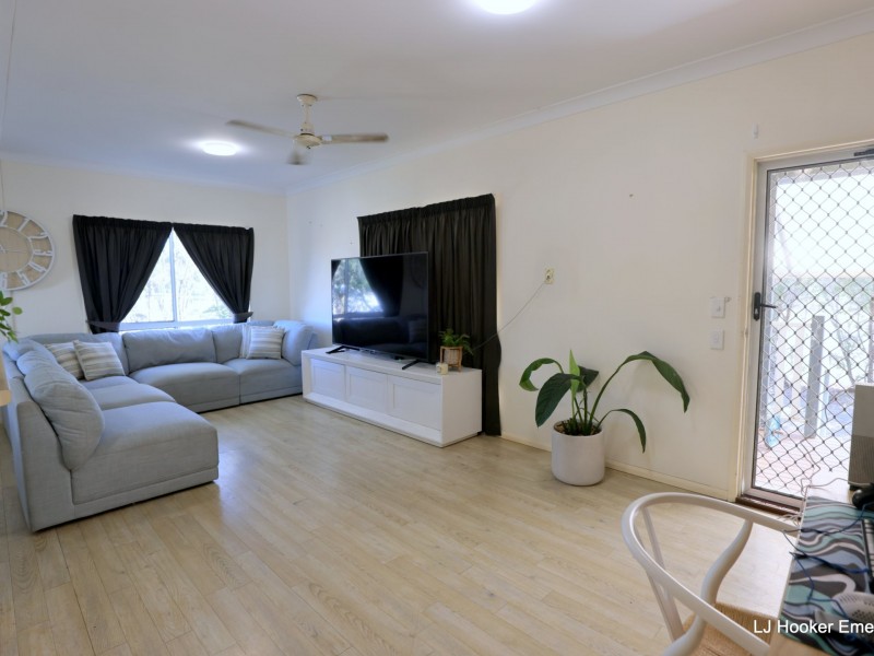 11 Burn Street, Capella QLD 4723