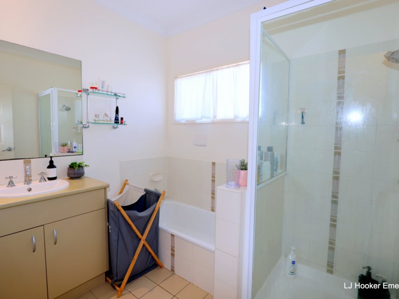 11 Burn Street, Capella QLD 4723