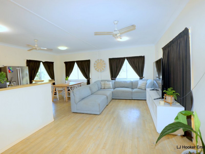 11 Burn Street, Capella QLD 4723