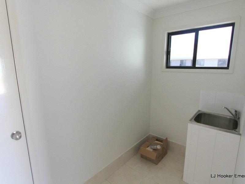 5 Whitney Street, Emerald QLD 4720