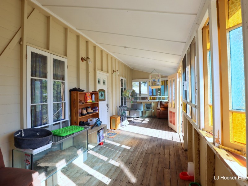 34 Retro St, Emerald QLD 4720