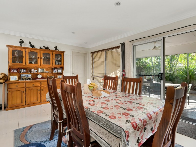 3 Cook Close, Emerald QLD 4720