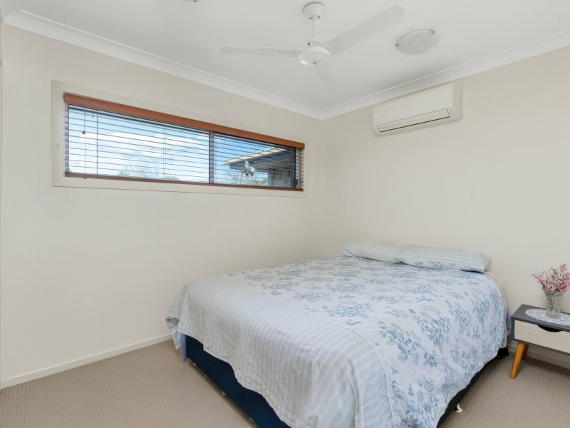 3 Cook Close, Emerald QLD 4720