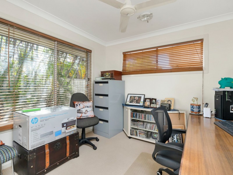 3 Cook Close, Emerald QLD 4720