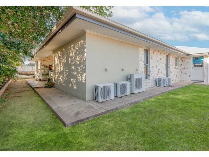 3 Cook Close, Emerald QLD 4720