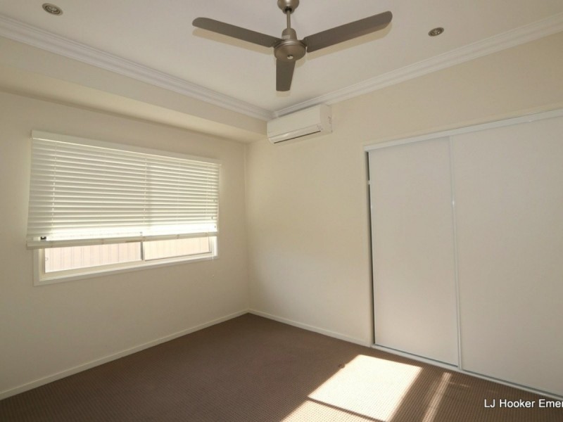 4 Easton Street, Emerald QLD 4720