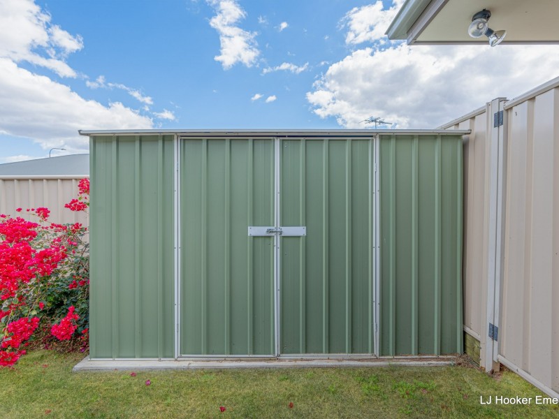 4 Easton Street, Emerald QLD 4720