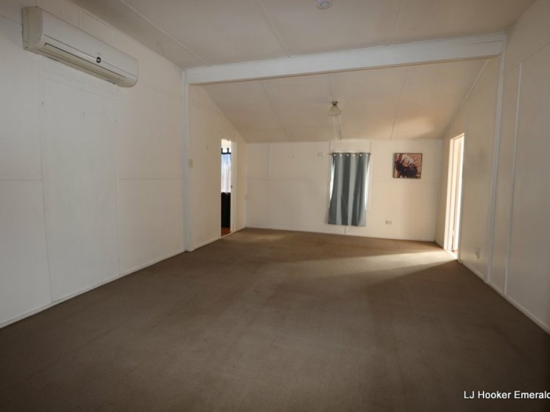 19 Abor Street, Capella QLD 4723