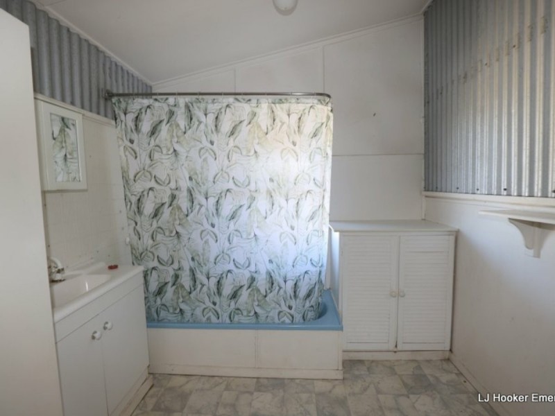 19 Abor Street, Capella QLD 4723