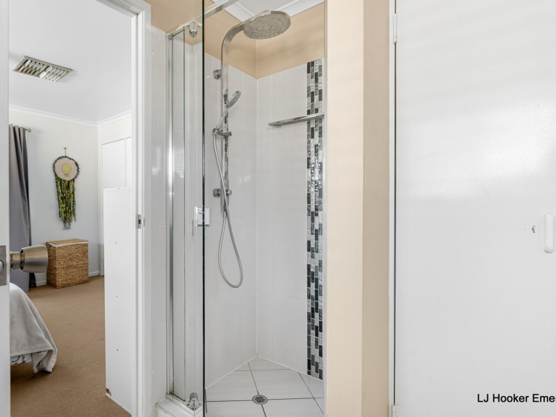 75 Staal Crescent, Emerald QLD 4720