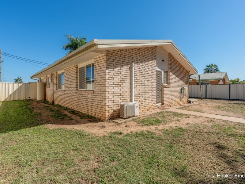 75 Staal Crescent, Emerald QLD 4720