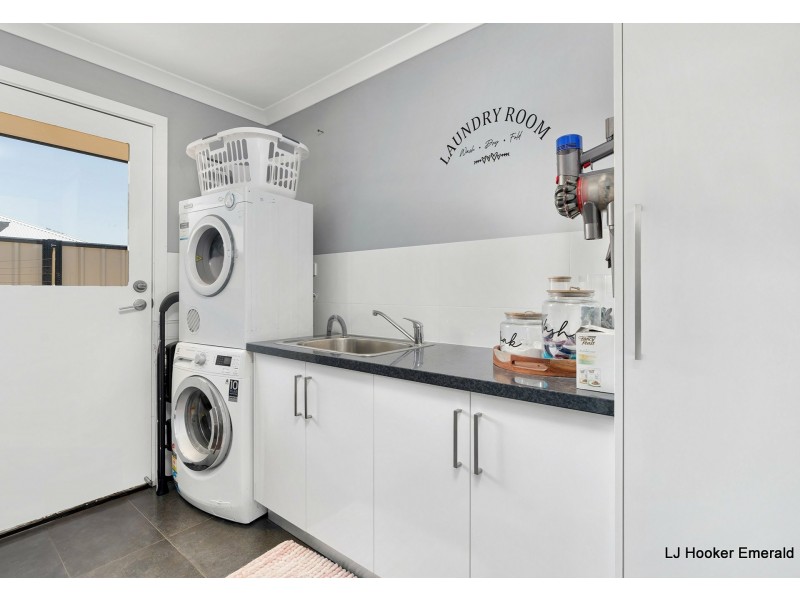 168 A Opal Street, Emerald QLD 4720