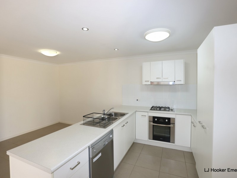 2/4 Eagle Street, Emerald QLD 4720