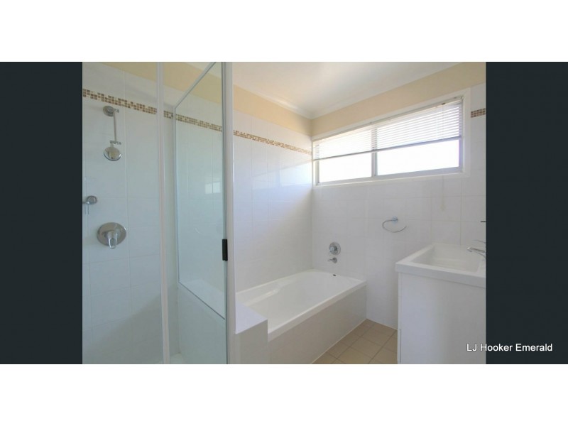 86 Burn Street, Capella QLD 4723