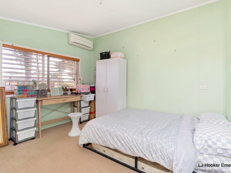 32 Retro Street,, Emerald QLD 4720