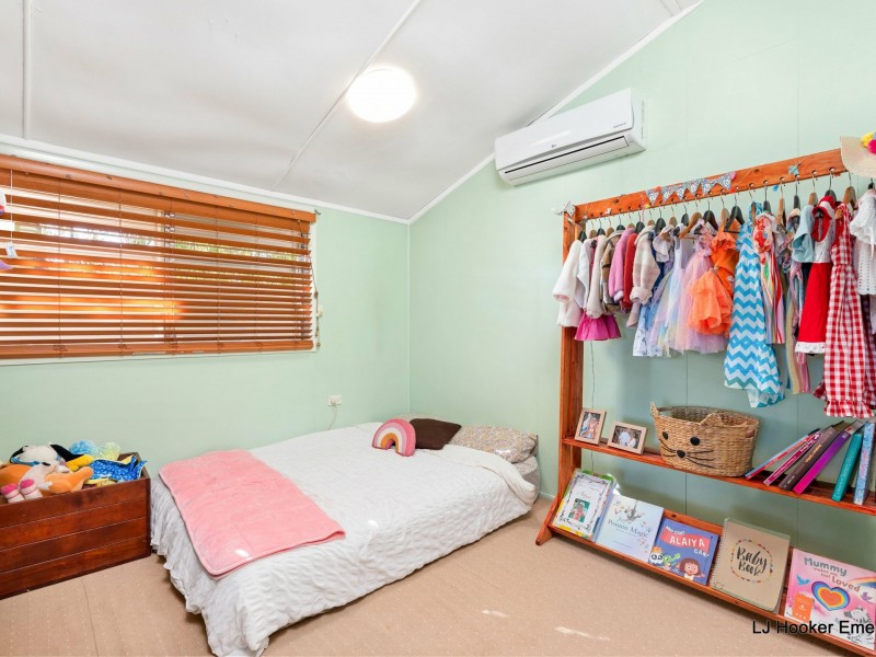 32 Retro Street,, Emerald QLD 4720