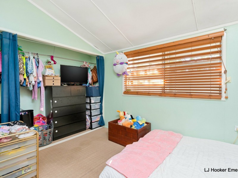 32 Retro Street,, Emerald QLD 4720