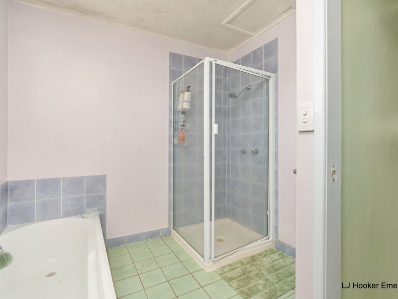 32 Retro Street,, Emerald QLD 4720