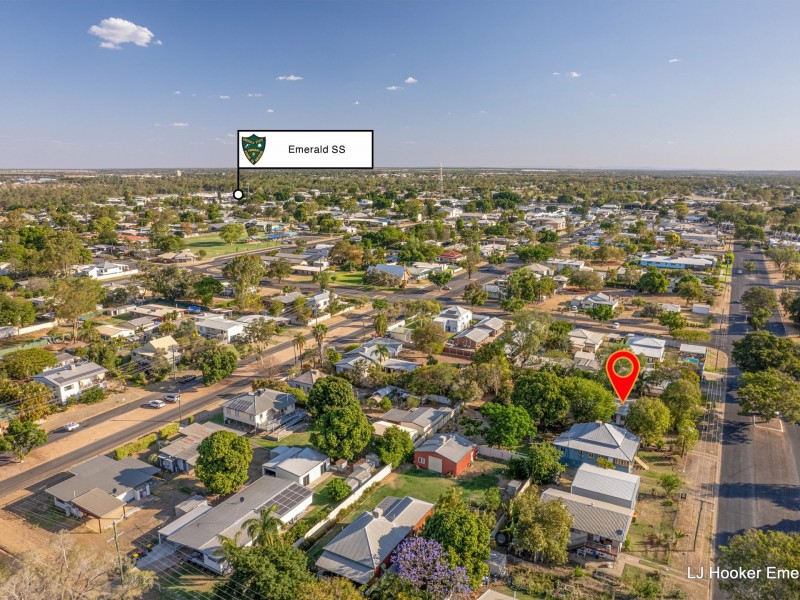 32 Retro Street,, Emerald QLD 4720