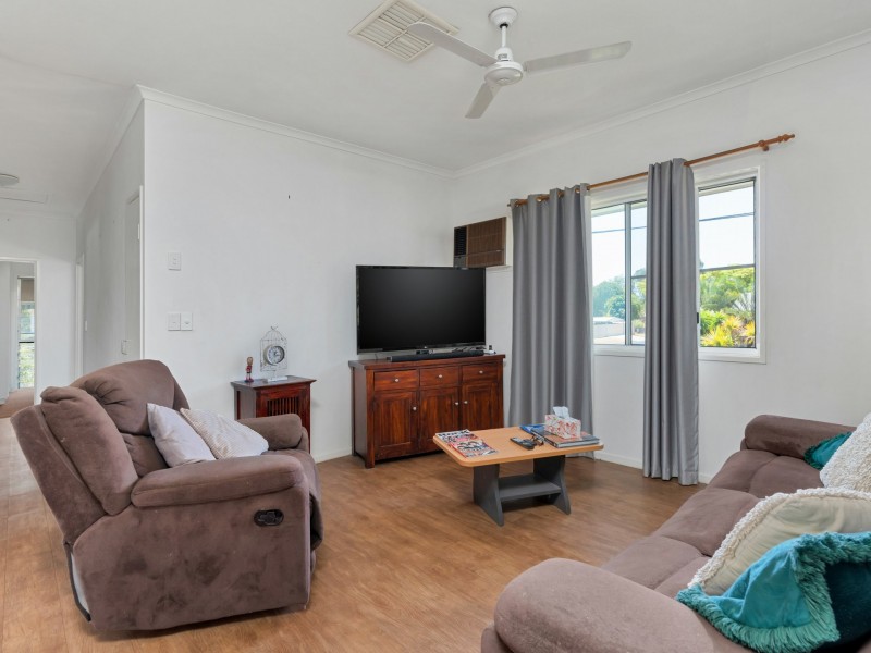 60 Campbell Street, Emerald QLD 4720