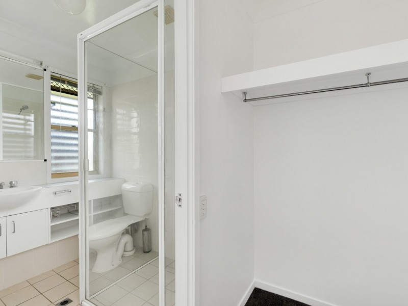 14 Jacqueline Drive, Emerald QLD 4720