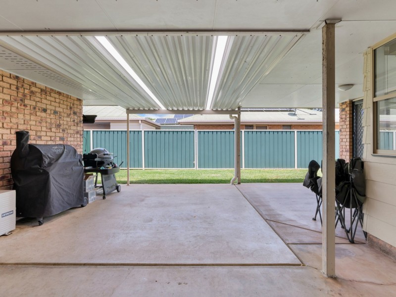 14 Jacqueline Drive, Emerald QLD 4720