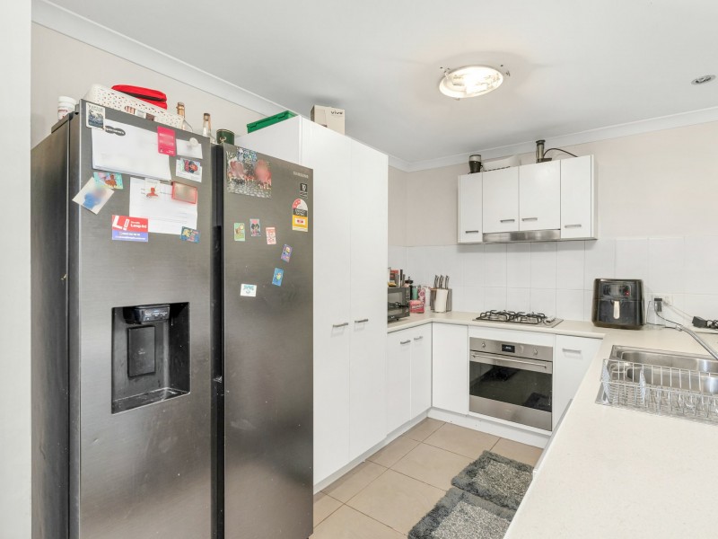 1/4 Eagle Street, Emerald QLD 4720