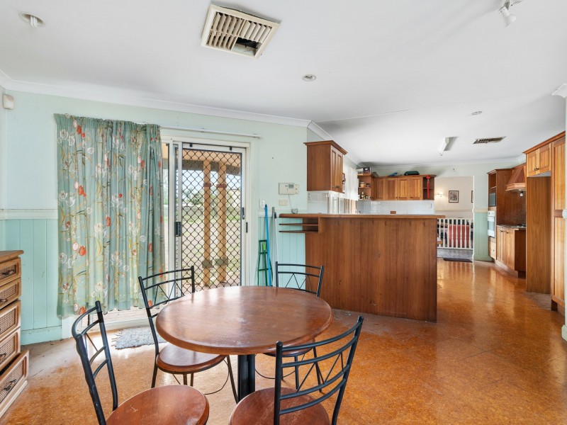 19 Country Lane, Emerald QLD 4720