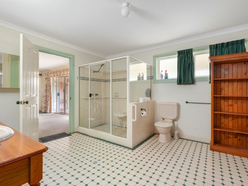19 Country Lane, Emerald QLD 4720