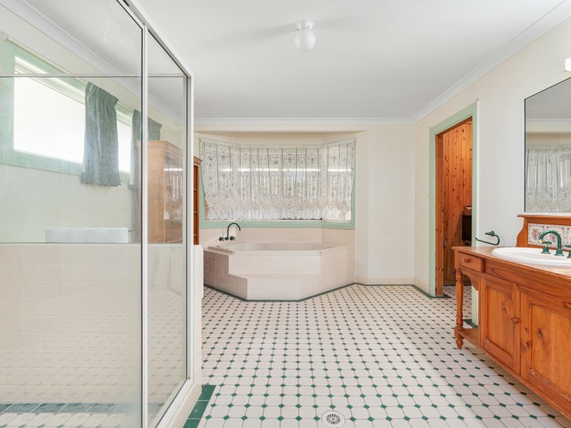 19 Country Lane, Emerald QLD 4720