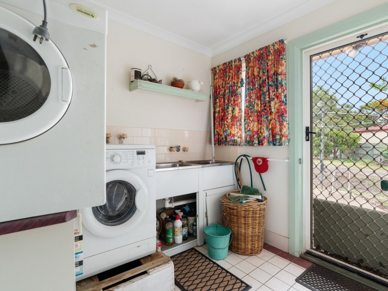 19 Country Lane, Emerald QLD 4720