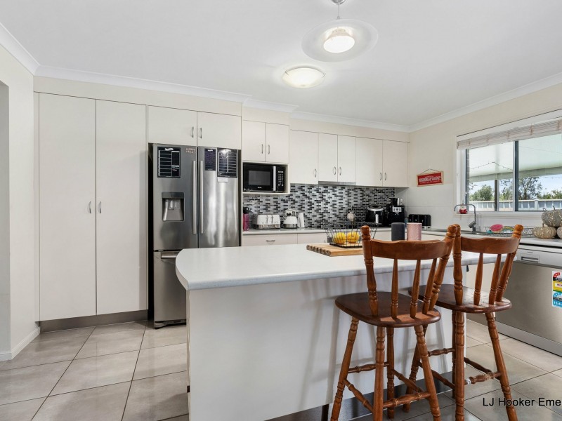 7 Elwick Court, Emerald QLD 4720