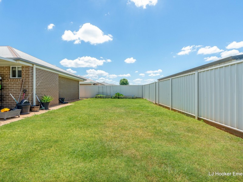 7 Elwick Court, Emerald QLD 4720