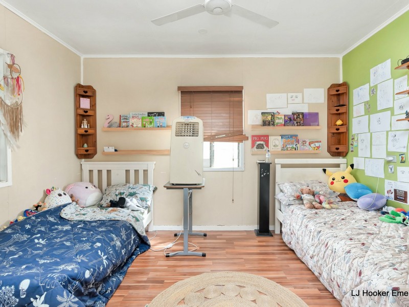 18 White Street, Emerald QLD 4720