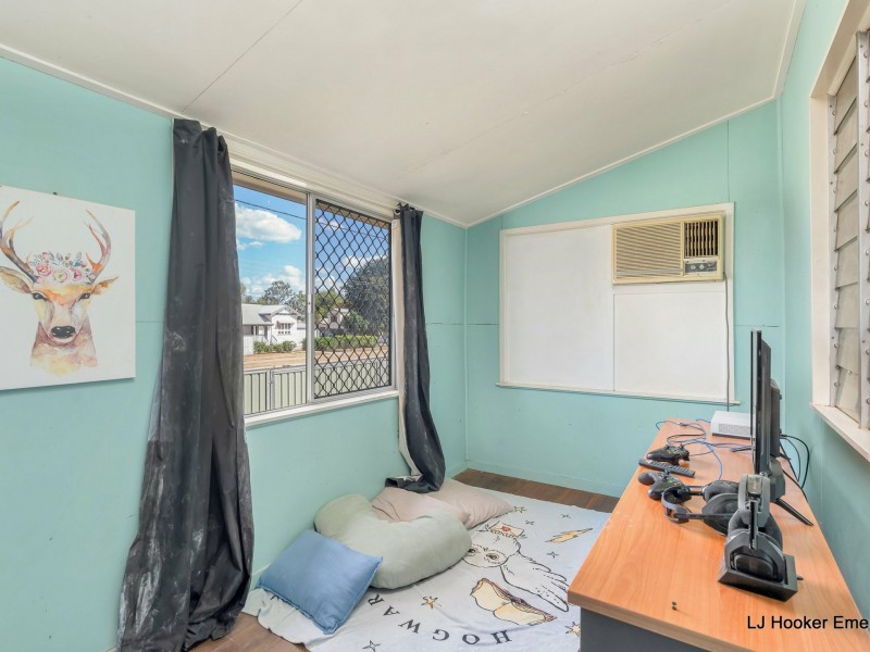 18 White Street, Emerald QLD 4720