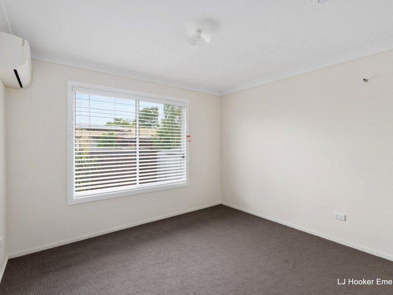 Unit 4/87 Robert Street, Emerald QLD 4720