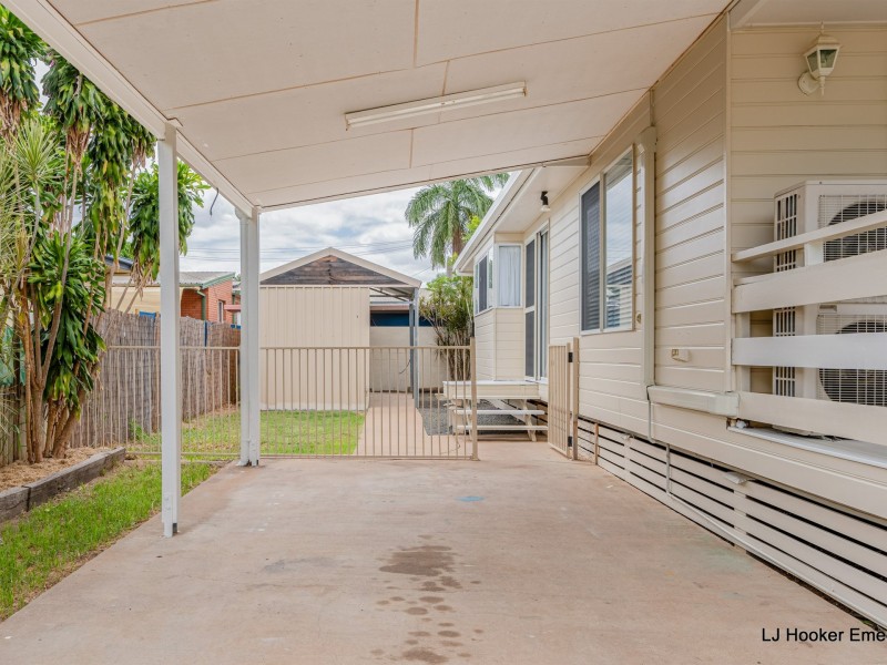 Unit 4/87 Robert Street, Emerald QLD 4720