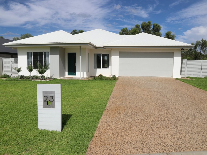 23 Longford Street, Emerald QLD 4720