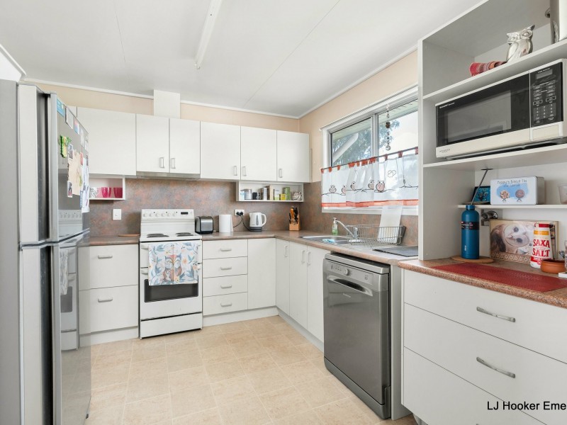26 Lorraway Street, Emerald QLD 4720