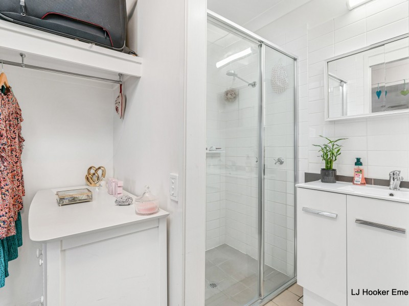 2B Sharyln Court, Emerald QLD 4720