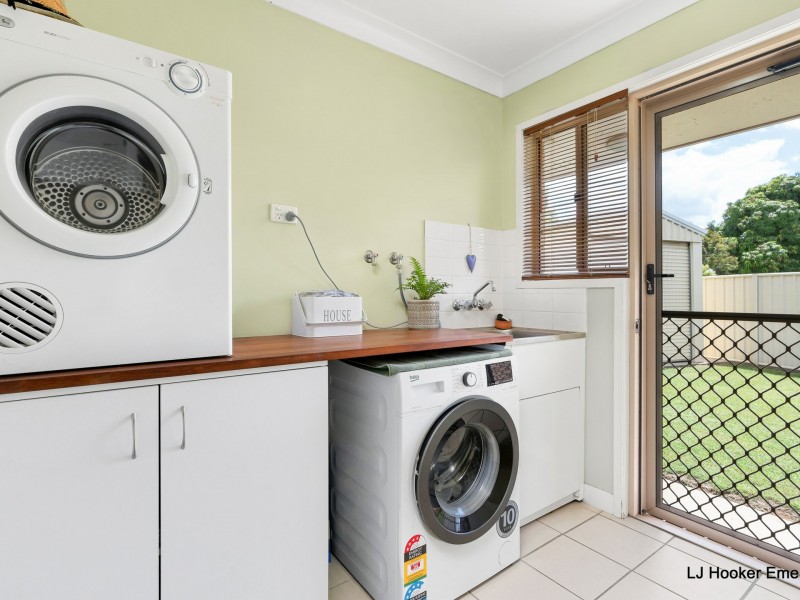 2B Sharyln Court, Emerald QLD 4720