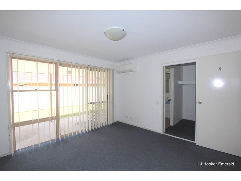 10 Spring Grove, Emerald QLD 4720
