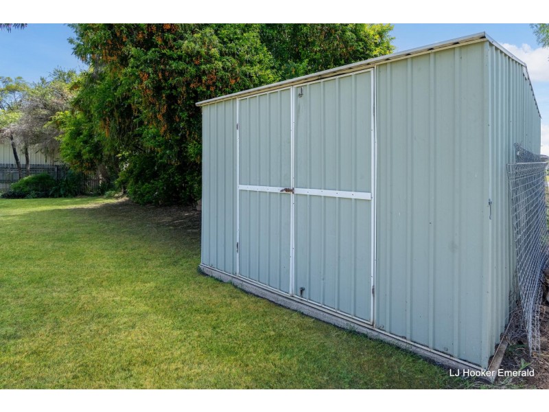 5 Chalmers Crescent, Emerald QLD 4720