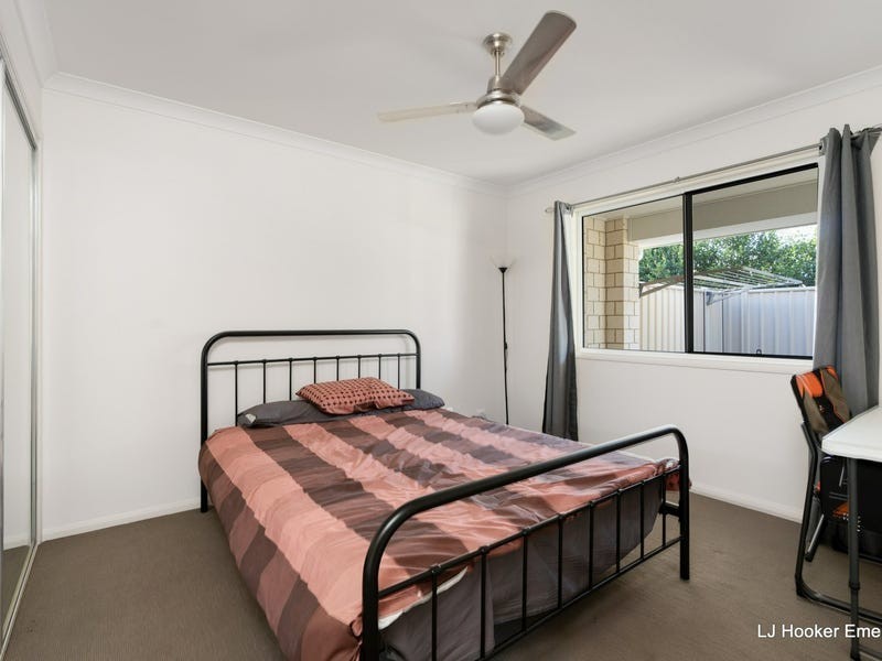 3/44 Lakeside Drive, Emerald QLD 4720